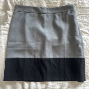 LOFT Gray and Black Pencil Skirt